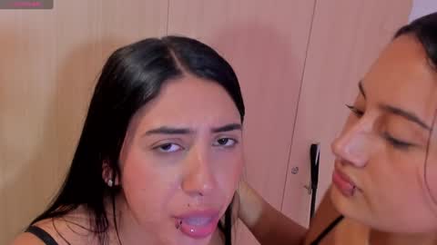 giannagovlea online show from January 2025 11:17:02 PM