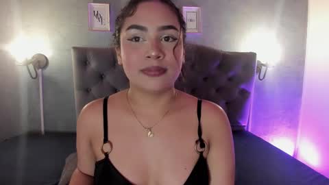 giannaslimjb online show from September 2025 03:51:01 AM