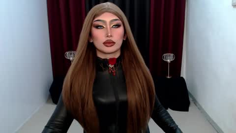Snapshot of giaxxx01 chatting on February 2025 02:55:02 AM Gia X online show from February 2025 02:55:02 AM