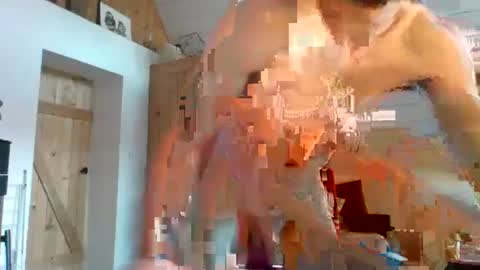 Snapshot of gib_xou chatting on October 2025 03:40:01 PM gib_xou online show from October 2025 03:40:01 PM