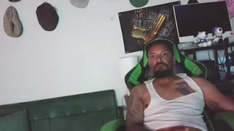 Snapshot of gifted_bucknasty chatting on July 2026 02:05:17 AM Gifted online show from July 2026 02:05:17 AM