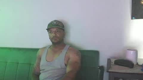 Snapshot of gifted_bucknasty chatting on August 2026 05:06:01 PM Gifted online show from August 2026 05:06:01 PM