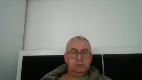 gigi1970 online show from October 2025 11:55:01 AM