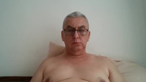gigi1970 online show from May 2026 12:54:01 PM