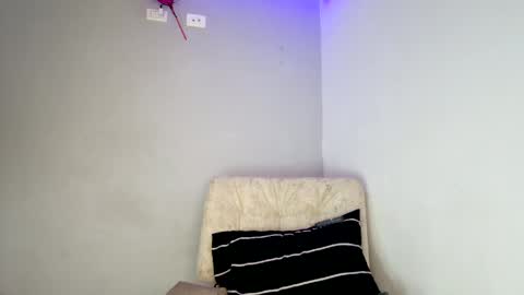 Gigi online show from April 2026 12:12:01 AM