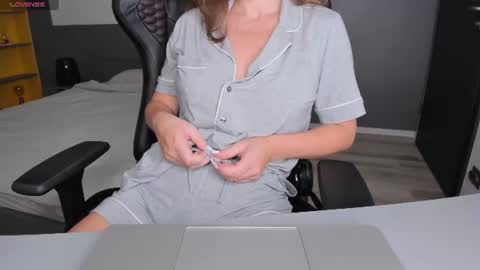 Snapshot of gigihadd chatting on July 2026 03:41:02 PM gigihadd online show from July 2026 03:41:02 PM