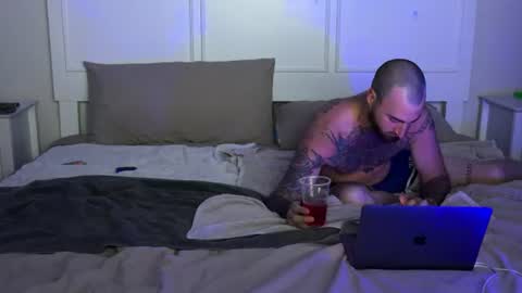 Snapshot of gigimichael chatting on June 2026 02:25:01 AM MichaelGigi online show from June 2026 02:25:01 AM