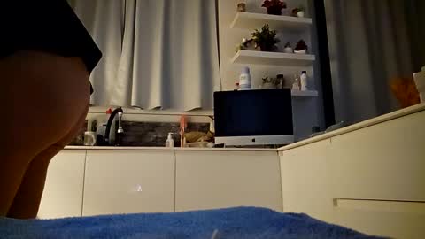 gigis111 online show from February 2025 11:58:02 PM