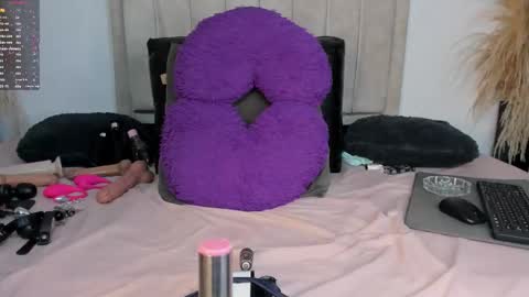 pamela online show from March 2026 02:29:01 AM