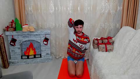 gilbertogonzales online show from December 2024 06:43:01 AM