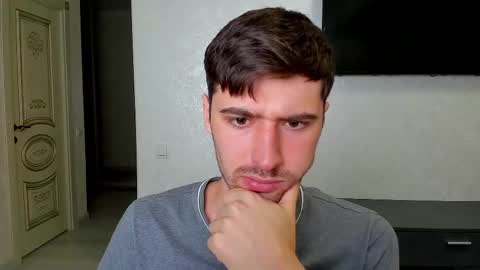 gilbertogonzales online show from March 2025 04:35:02 PM