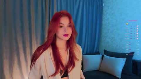 Stacy online show from October 2025 06:41:02 PM