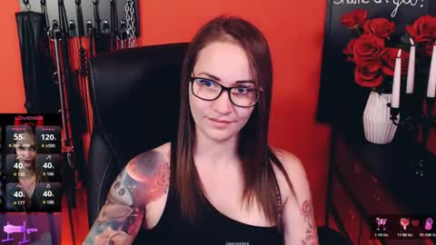 Snapshot of gina_hotlick chatting on May 2026 06:34:02 PM gina_hotlick online show from May 2026 06:34:02 PM