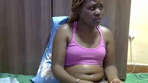 Adiliah online show from November 2025 09:53:01 AM