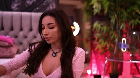 Gina online show from June 2026 07:53:01 PM
