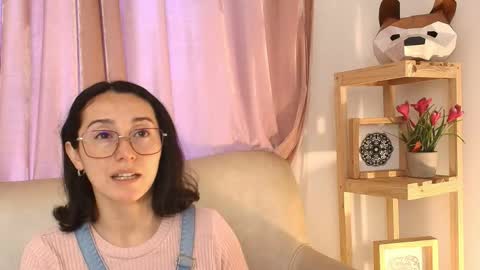 Snapshot of ginevra_esposito chatting on April 2026 12:47:01 PM Ginn online show from April 2026 12:47:01 PM