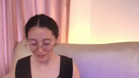 Snapshot of ginevra_esposito chatting on April 2026 01:04:01 PM Ginn online show from April 2026 01:04:01 PM