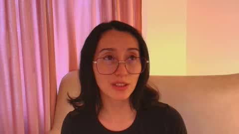 Snapshot of ginevra_esposito chatting on May 2026 12:43:01 PM Ginn online show from May 2026 12:43:01 PM