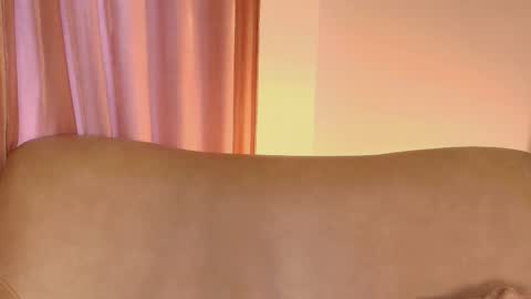 Snapshot of ginevra_esposito chatting on May 2026 12:44:02 PM Ginn online show from May 2026 12:44:02 PM