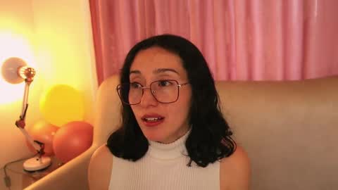 Snapshot of ginevra_esposito chatting on May 2026 02:25:01 PM Ginn online show from May 2026 02:25:01 PM