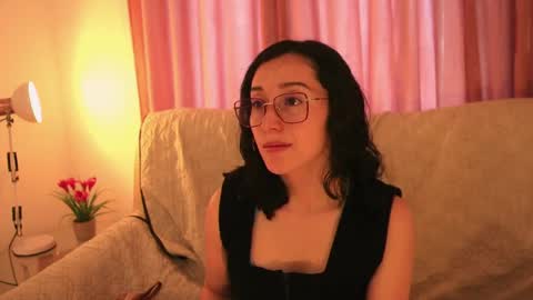 Snapshot of ginevra_esposito chatting on June 2026 01:02:02 PM Ginn online show from June 2026 01:02:02 PM