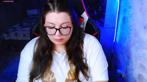 Alexa here online show from December 2024 07:43:02 PM