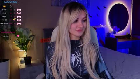 Jessy   online show from October 2025 02:52:01 PM