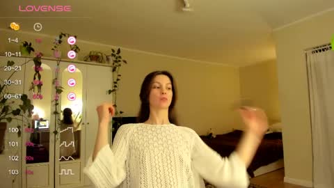 Snapshot of gingerbread__house chatting on April 2026 05:22:02 PM Vasilisa online show from April 2026 05:22:02 PM
