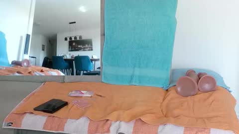 GingerPink online show from March 2026 11:02:02 AM