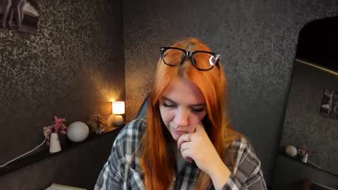 gingerr_pie online show from March 2026 06:21:01 AM