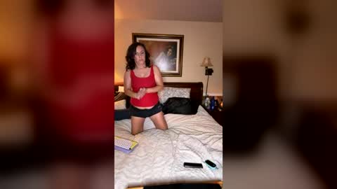 Snapshot of ginny_rose chatting on July 2026 12:31:01 PM Ginny Rose online show from July 2026 12:31:01 PM