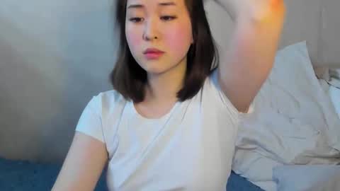 Ginny online show from April 2026 11:17:02 PM