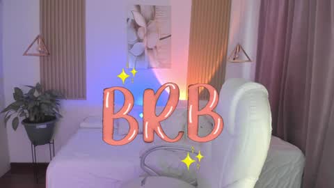 Kendall online show from January 2025 08:10:01 PM