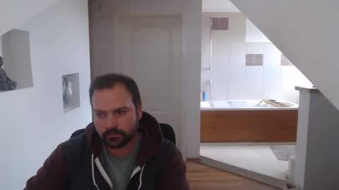 gintonik89 online show from May 2026 11:31:02 AM
