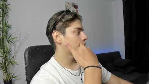 GioRusso online show from December 2024 09:00:02 PM