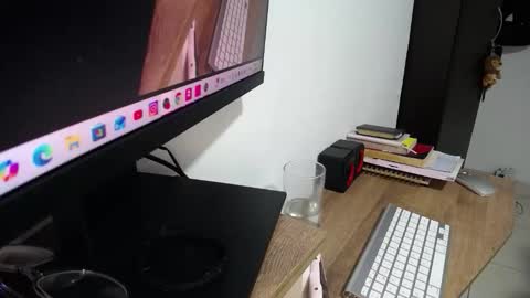 GIO RIVERA online show from February 2026 06:50:01 AM