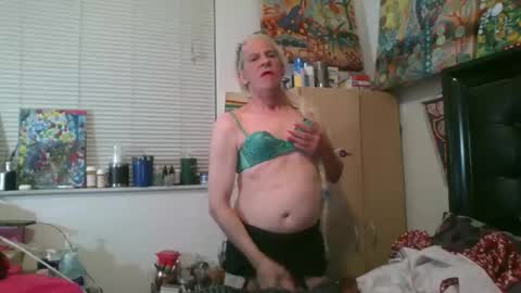 giovanna132008 online show from November 2025 01:05:01 AM