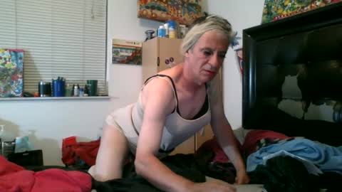 Snapshot of giovanni131971 chatting on June 2026 02:03:01 AM giovanni131971 online show from June 2026 02:03:01 AM