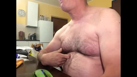 Snapshot of giovanni_1964 chatting on May 2026 05:02:01 AM giovanni_1964 online show from May 2026 05:02:01 AM