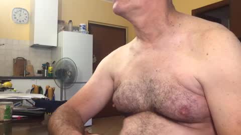 Snapshot of giovanni_1964 chatting on June 2026 09:00:02 AM giovanni_1964 online show from June 2026 09:00:02 AM