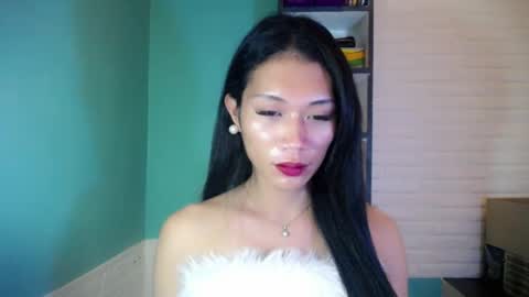Snapshot of girl4uvanessaxxx chatting on August 2026 08:02:02 AM Vanessa online show from August 2026 08:02:02 AM