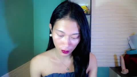 Snapshot of girl4uvanessaxxx chatting on August 2026 10:29:01 AM Vanessa online show from August 2026 10:29:01 AM