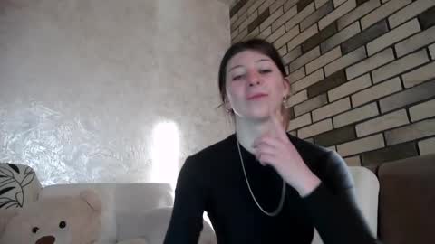 Snapshot of girl_cute007 chatting on April 2026 04:08:01 PM girl_cute007 online show from April 2026 04:08:01 PM