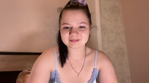Snapshot of girl_cute07 chatting on July 2026 06:44:01 PM girl_cute07 online show from July 2026 06:44:01 PM
