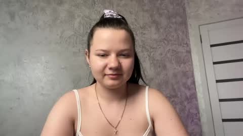 Snapshot of girl_cute07 chatting on July 2026 05:01:02 PM girl_cute07 online show from July 2026 05:01:02 PM