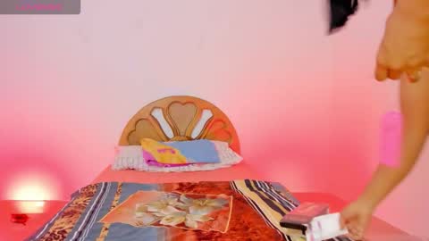 Snapshot of girl_hot08 chatting on November 2025 11:37:01 PM Scarlett online show from November 2025 11:37:01 PM