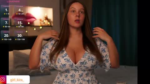 Snapshot of girl_kiraa chatting on April 2026 07:33:02 PM girl kira online show from April 2026 07:33:02 PM