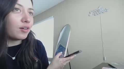 Jasmine online show from December 2025 06:26:01 PM