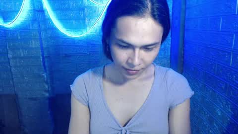Snapshot of girlsweet_enise69xxx chatting on July 2026 10:04:01 PM Mynameisenise online show from July 2026 10:04:01 PM