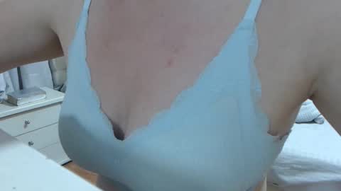 Snapshot of girlvictoria chatting on February 2026 12:47:02 AM Victoria online show from February 2026 12:47:02 AM